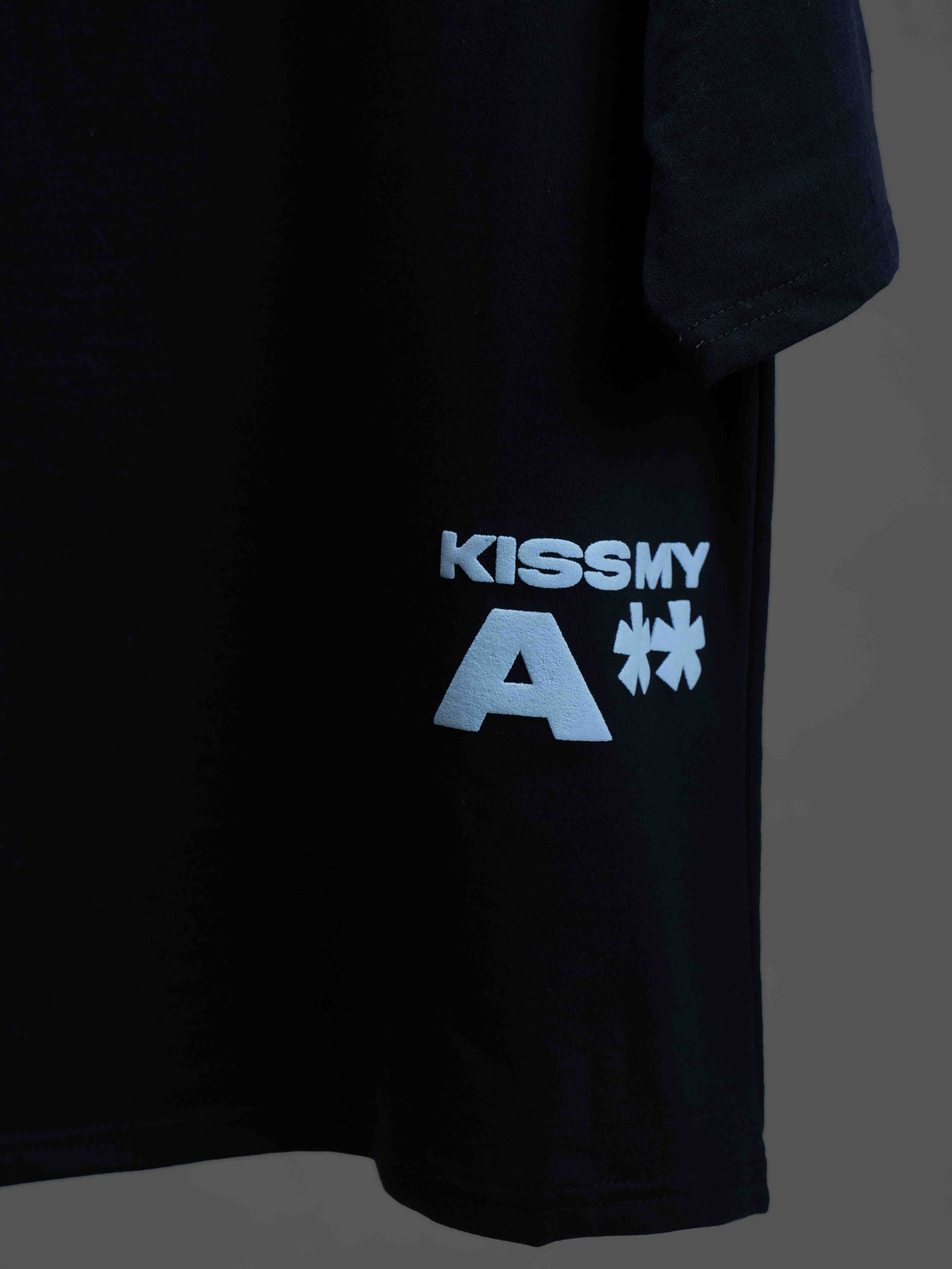 Gekko T-shirt hanging back-side kiss my a print